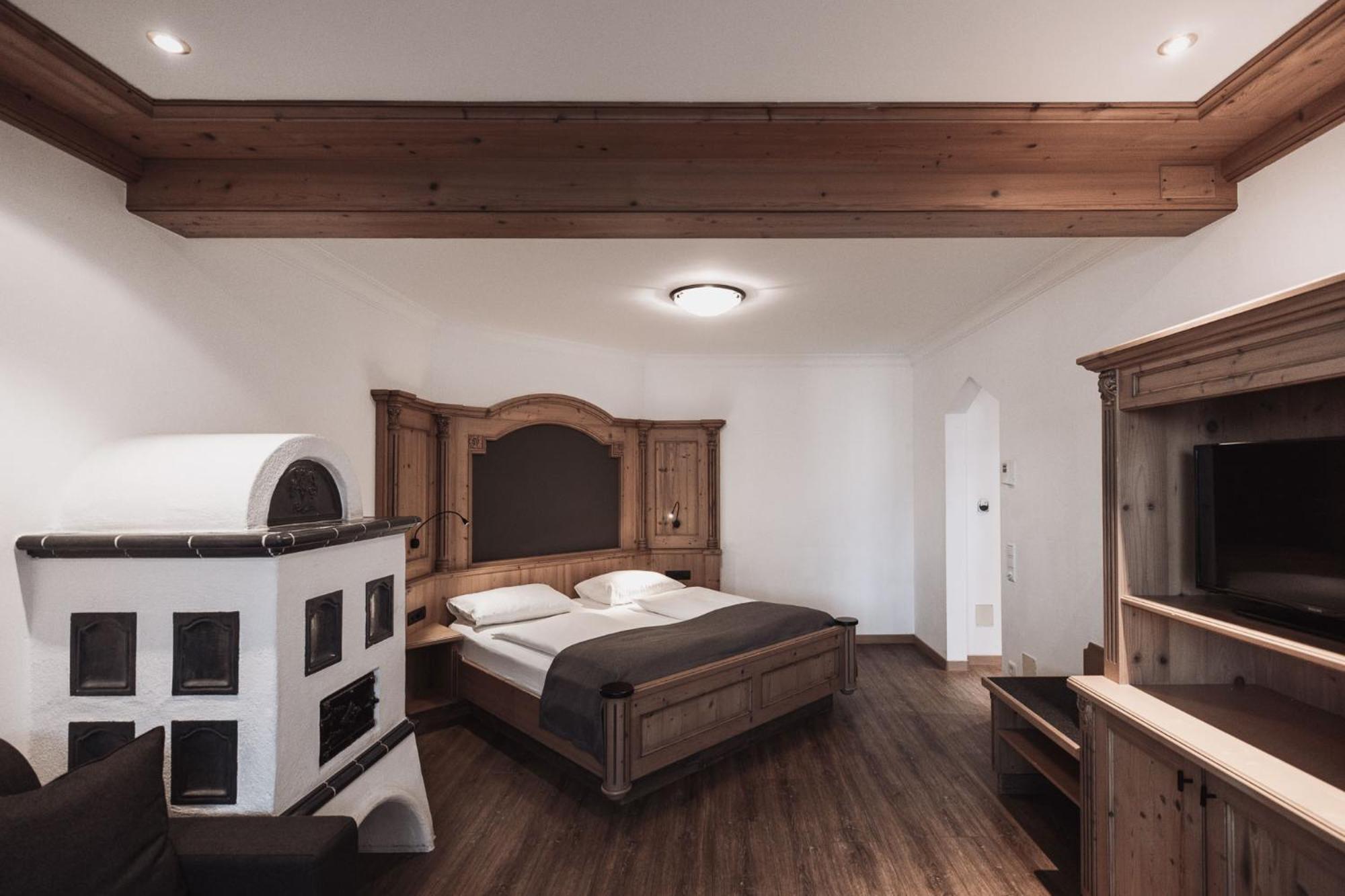 Hotel Montis - Active Nature Spa Brunico Ngoại thất bức ảnh